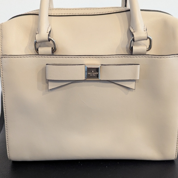 Kate Spade Holly Street Ashton Satchel Beige Bow Leather Handbag Top Handle - Picture 2 of 12